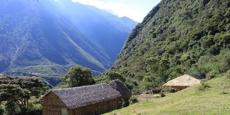 img-Overnight in Aguas Calientes Village (1,900 masl/6,232 ft.) 